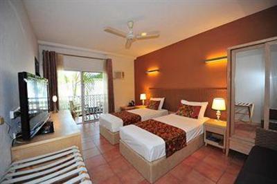 фото отеля Coral Tree Inn Cairns