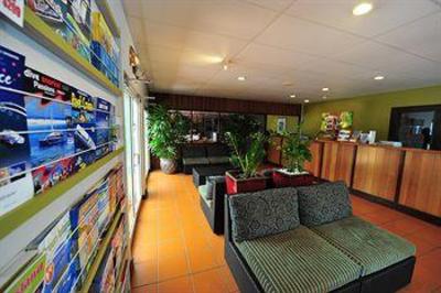 фото отеля Coral Tree Inn Cairns