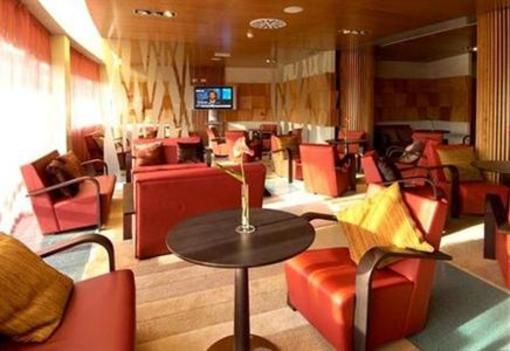 фото отеля Renaissance Barcelona Airport Hotel El Prat De Llobregat