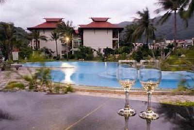 фото отеля Royal Hotel & Healthcare Resort Qui Nhon