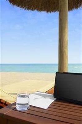 фото отеля Le Meridien Ra Beach Hotel & Spa