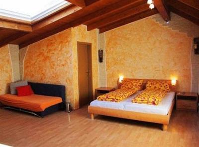 фото отеля Gastehaus Schmidt Rust