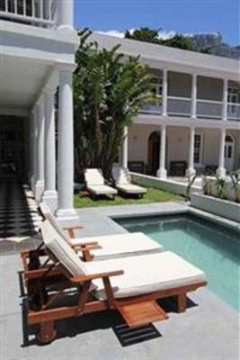 фото отеля Flower Street Villa Guest House Cape Town
