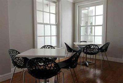 фото отеля Flower Street Villa Guest House Cape Town