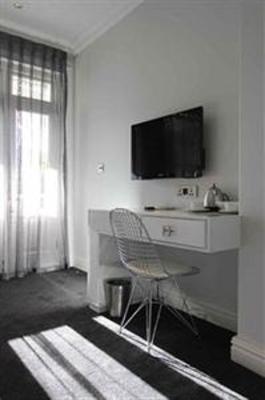 фото отеля Flower Street Villa Guest House Cape Town