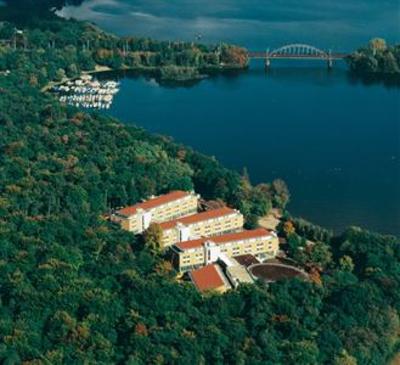 фото отеля Seminaris Seehotel Potsdam