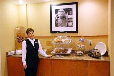 фото отеля Hampton Inn Petersburg Mall Colonial Heights