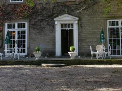 фото отеля Alder House Hotel Batley