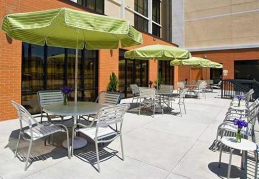 фото отеля Fairfield Inn & Suites Louisville Downtown