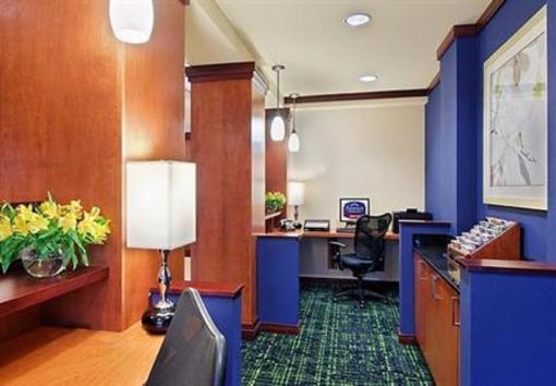 фото отеля Fairfield Inn & Suites Louisville Downtown