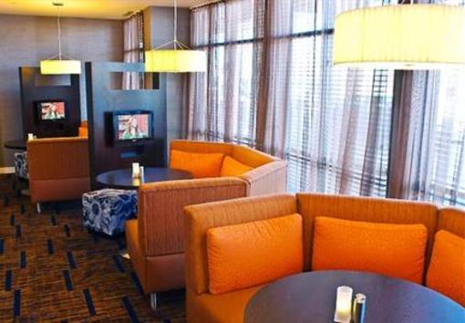 фото отеля Courtyard by Marriott Moorhead