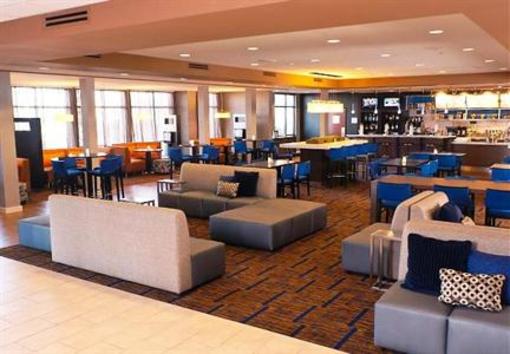 фото отеля Courtyard by Marriott Moorhead
