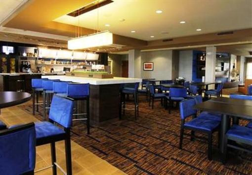 фото отеля Courtyard by Marriott Moorhead