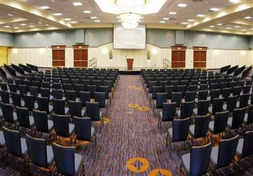 фото отеля Courtyard by Marriott Moorhead