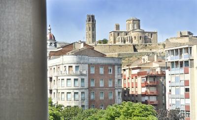 фото отеля Catalonia Transit Hotel