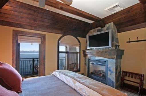 фото отеля West Shore Cafe and Inn