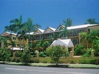 Cairns Queenslander Apartments