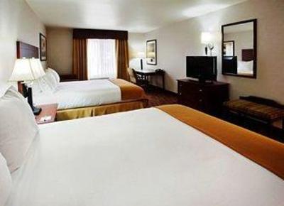 фото отеля Holiday Inn Express Yreka-Shasta Area