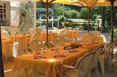 фото отеля Les Esparrus Hotel Villecroze
