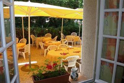фото отеля Les Esparrus Hotel Villecroze