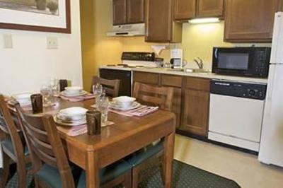 фото отеля Hawthorn Suites by Wyndham Wichita East