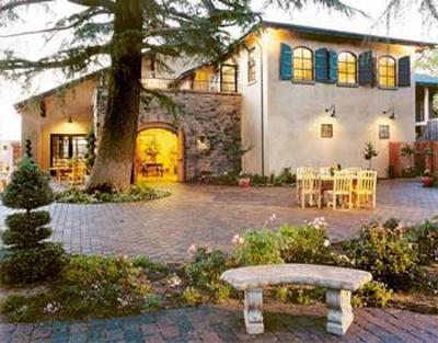 фото отеля Wine & Roses Hotel, Restaurant & Spa