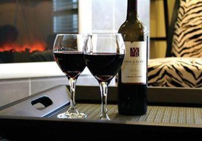 фото отеля Wine & Roses Hotel, Restaurant & Spa