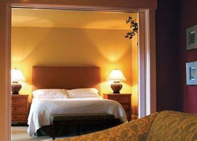 фото отеля Wine & Roses Hotel, Restaurant & Spa