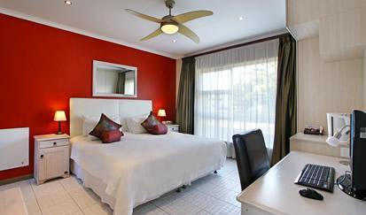фото отеля Alpha du Cap Guest House and Conference Venue