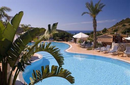 фото отеля Cruccuris Resort Villasimius