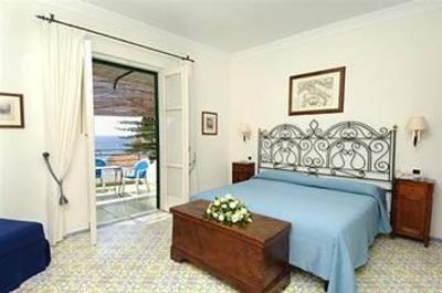 фото отеля Aurora Hotel Amalfi