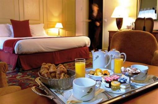 фото отеля Hotel de Bourbon Mercure de Bourges