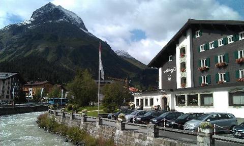 фото отеля Hotel Arlberg Lech