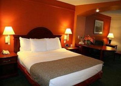 фото отеля La Quinta Inn and Suites Laredo