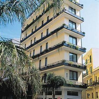 фото отеля Hotel Colonna Brindisi