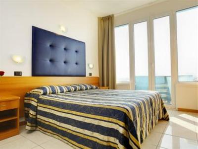 фото отеля Cristallo Hotel Riccione