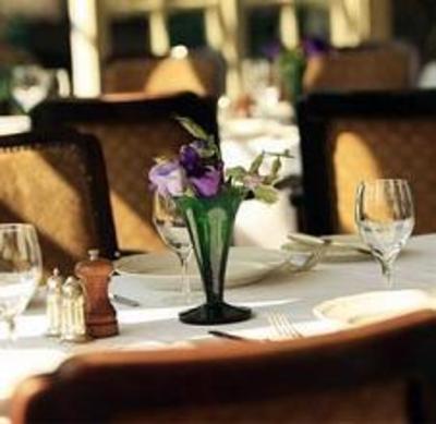 фото отеля French Horn Hotel Sonning