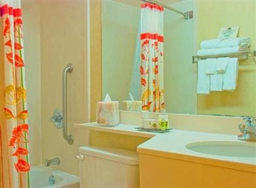фото отеля Courtyard by Marriott Miami Downtown