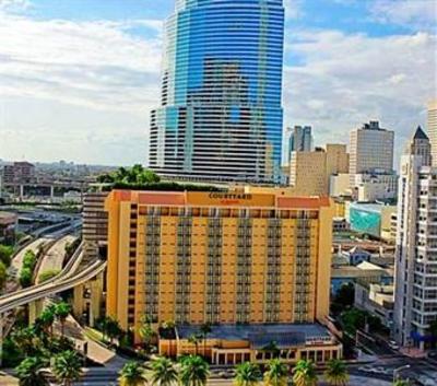 фото отеля Courtyard by Marriott Miami Downtown