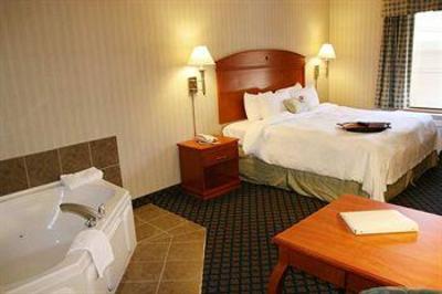 фото отеля Hampton Inn and Suites Jamestown, NY