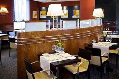 фото отеля Silken Amara Plaza Hotel