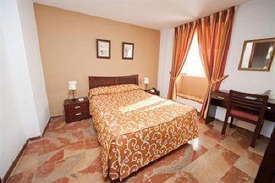 фото отеля Yekaterininskaya Hotel Yekaterinburg