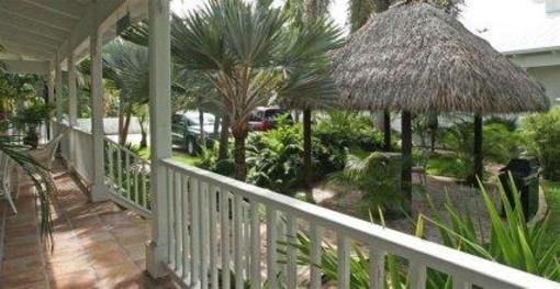 фото отеля The Caribbean Resort Islamorada