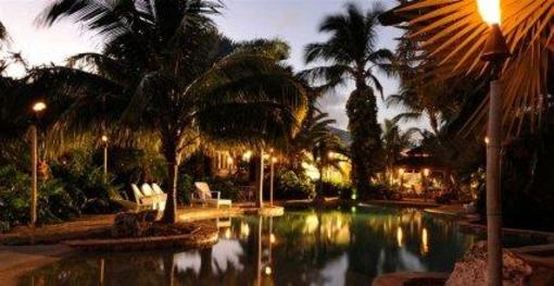 фото отеля The Caribbean Resort Islamorada