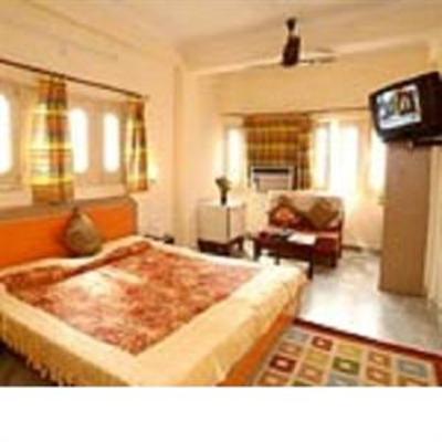 фото отеля Hotel Arjun