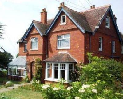 фото отеля Northshorebude Backpackers Hotel