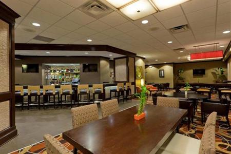 фото отеля Doubletree by Hilton BWI Airport