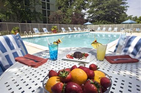 фото отеля Doubletree by Hilton BWI Airport