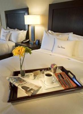 фото отеля Doubletree by Hilton BWI Airport