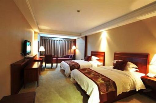 фото отеля Longshan Hotel Fuyang